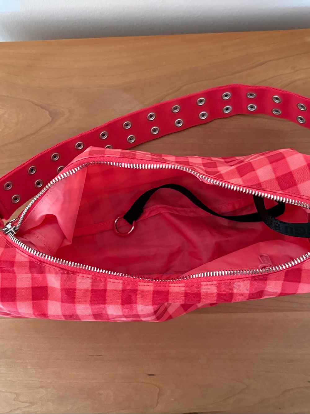 Baggu Molly Goddard Medium Crescent Bag - Picture 5 of 6